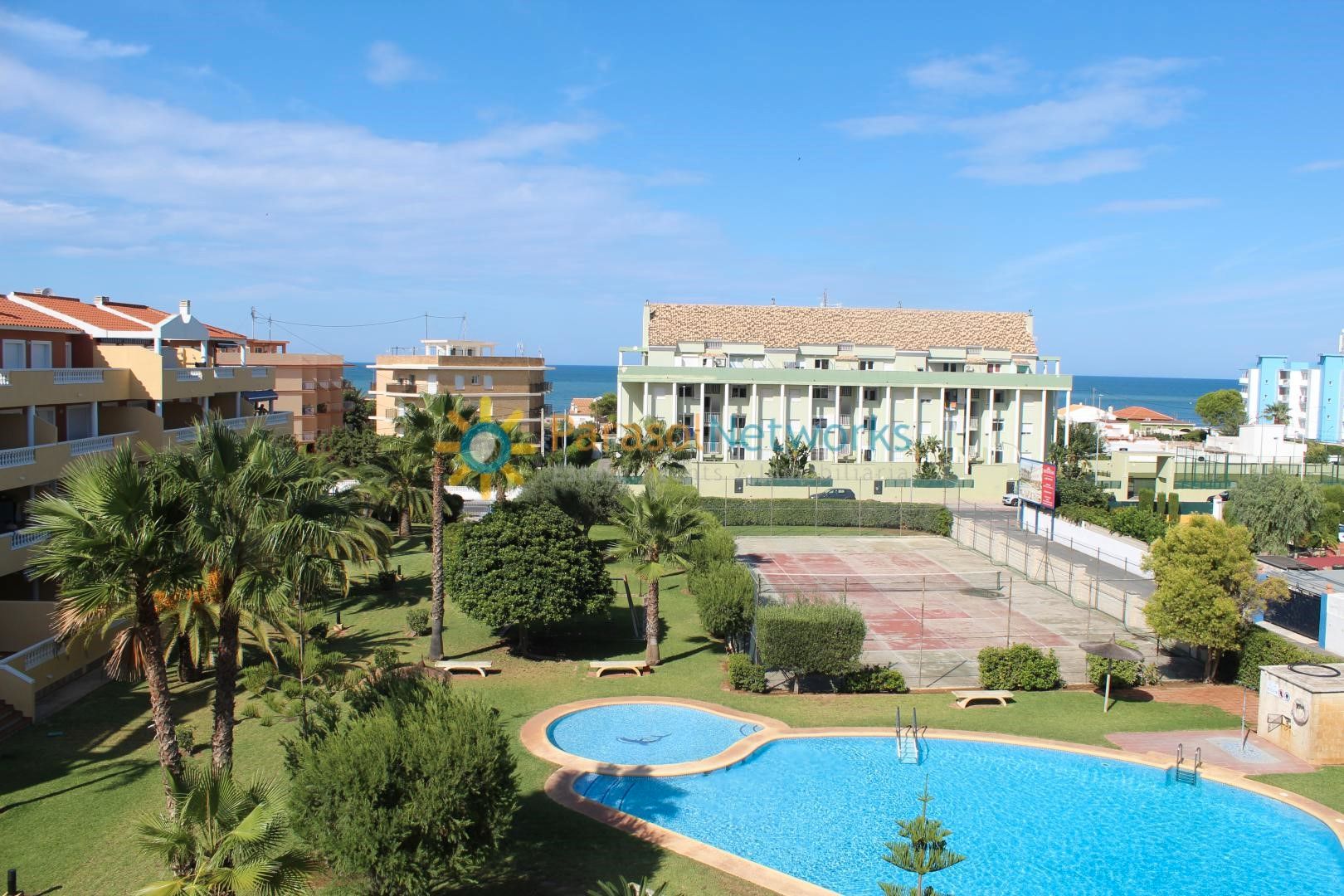 Jardí de Apartament de lloguer en Dénia amb Aire condicionat, Terrassa i Moblat