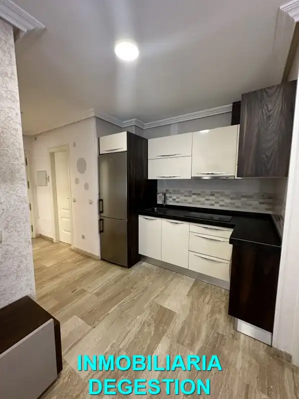 Cocina de Apartamento de alquiler en Linares con Aire acondicionado, Calefacción y Amueblado