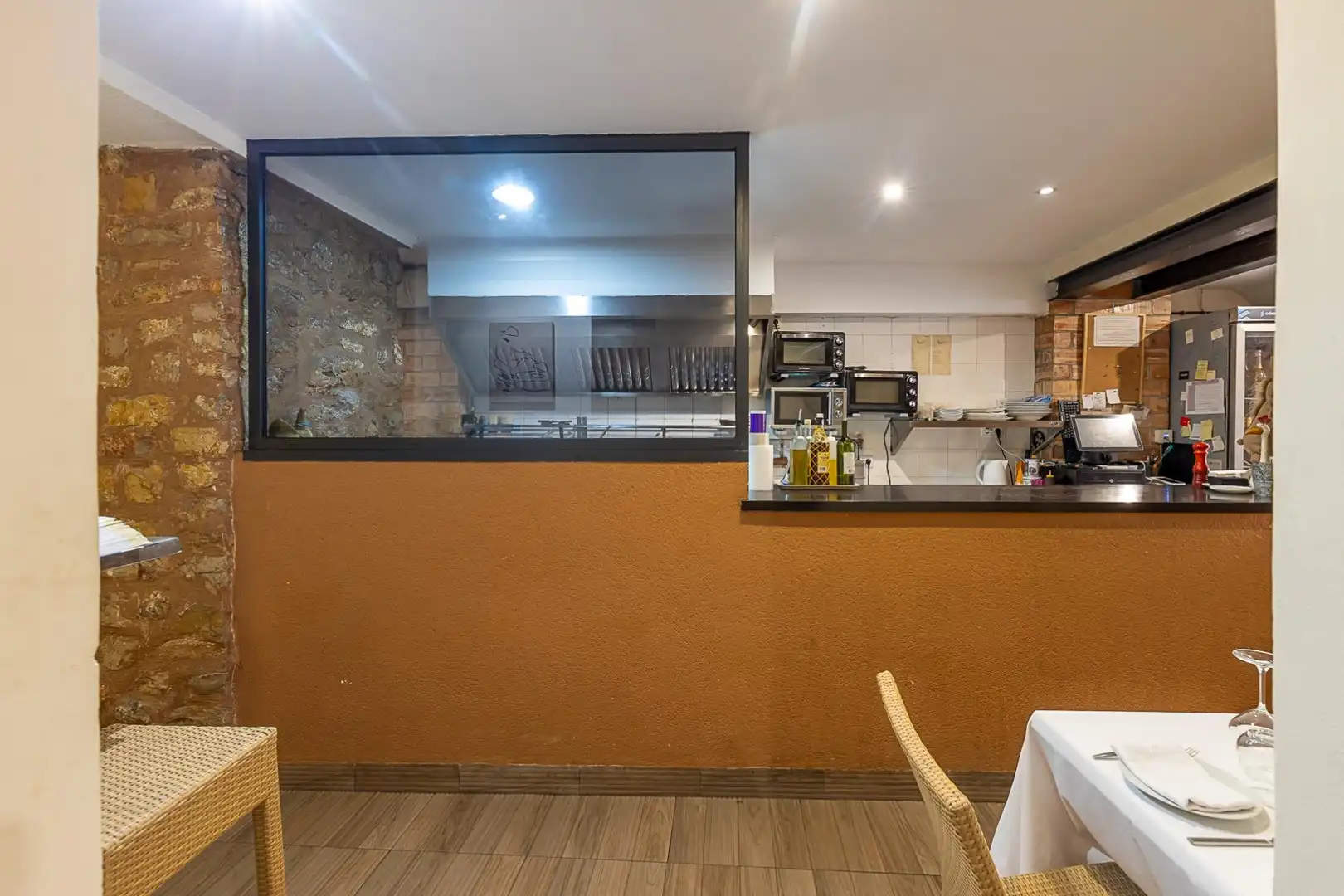 Commercial properties for transfer in Binissalem  with Air Conditioner and Furnished