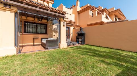 Foto 2 de Casa adosada en venta en Pinares de San Antón, Málaga