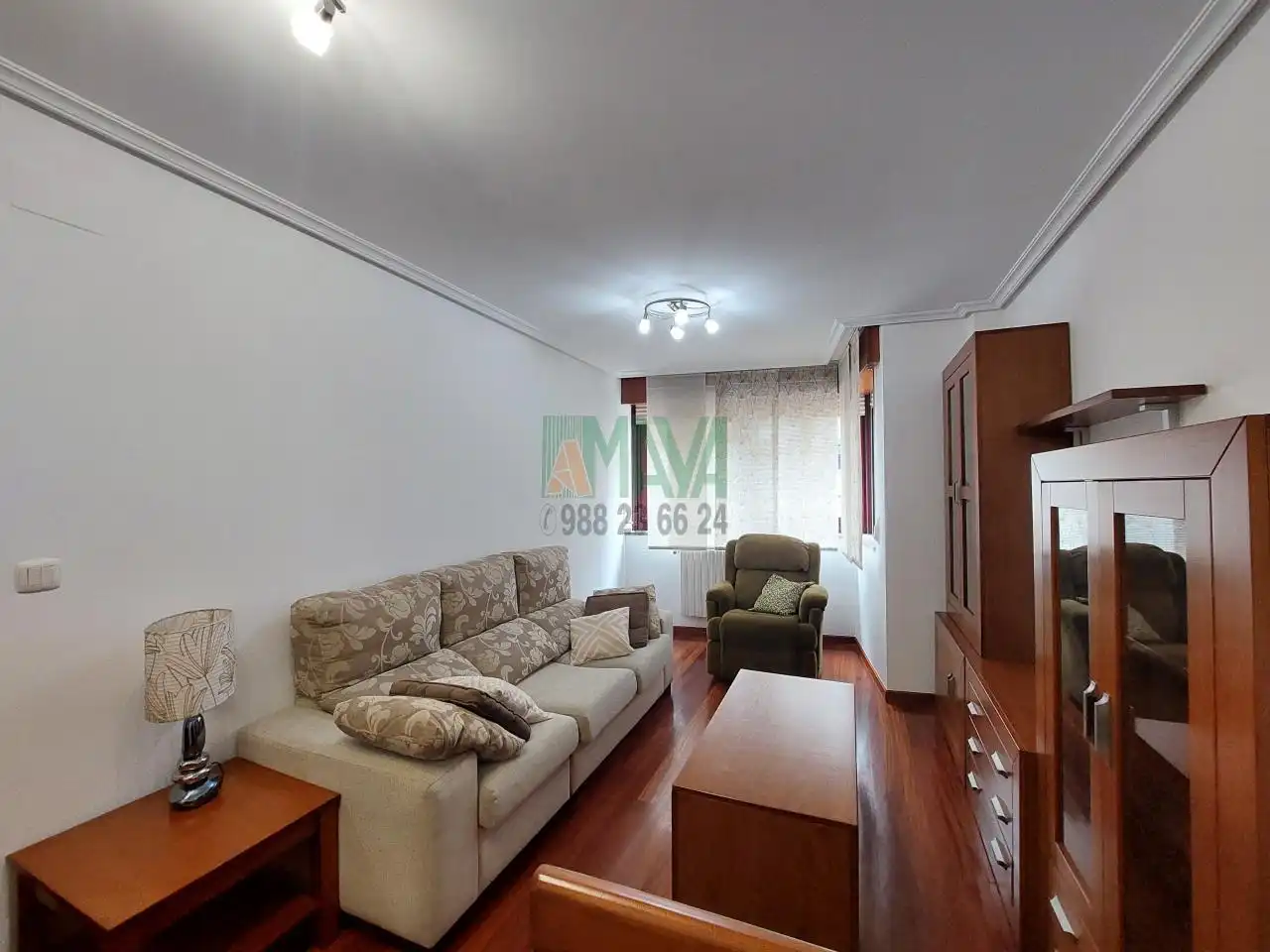 Sala de estar de Apartamento de alquiler en Ourense Capital  con Calefacción, Trastero y Amueblado