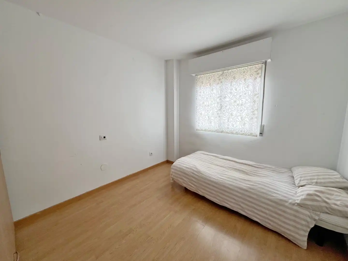 Schlafzimmer von Wohnung zum Verkauf in Torremolinos mit Klimaanlage, Privatgarten und Terrasse