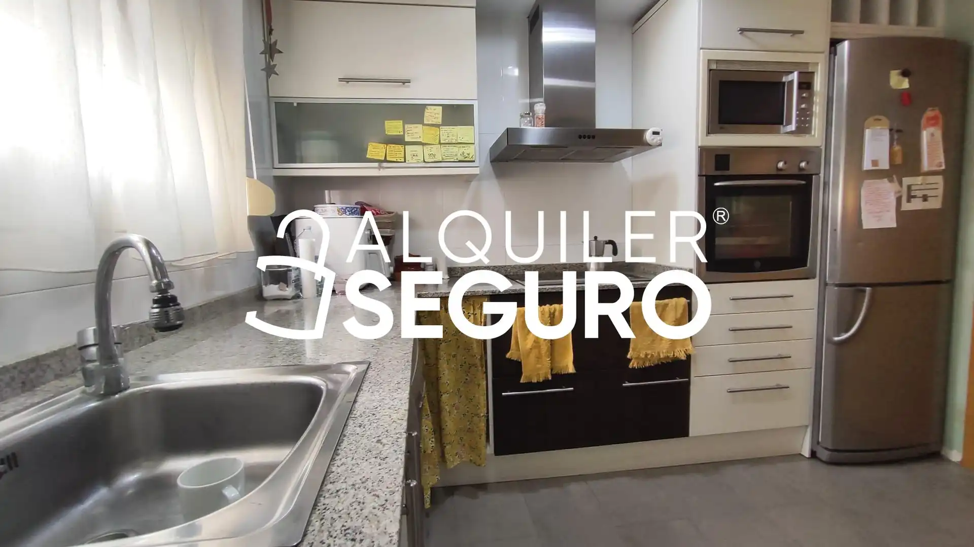 Kitchen of Flat for rent in Valencia  with Air Conditioner, Heating and Terrace