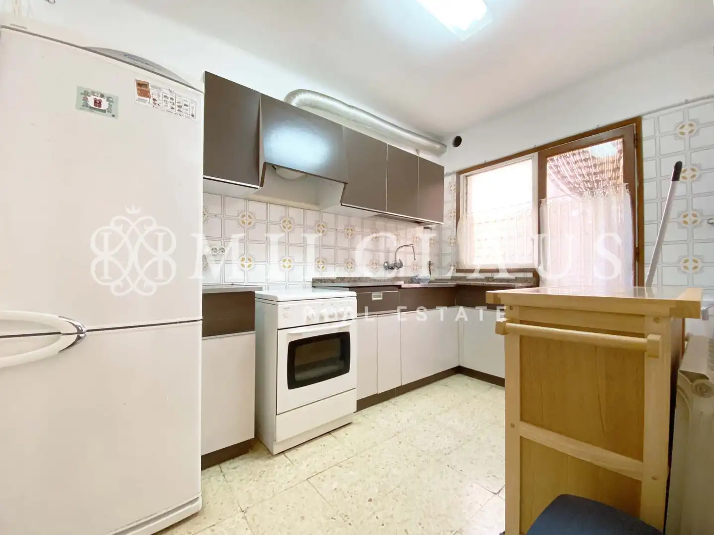 Kitchen of Flat for rent in Talamanca, Barcelona
