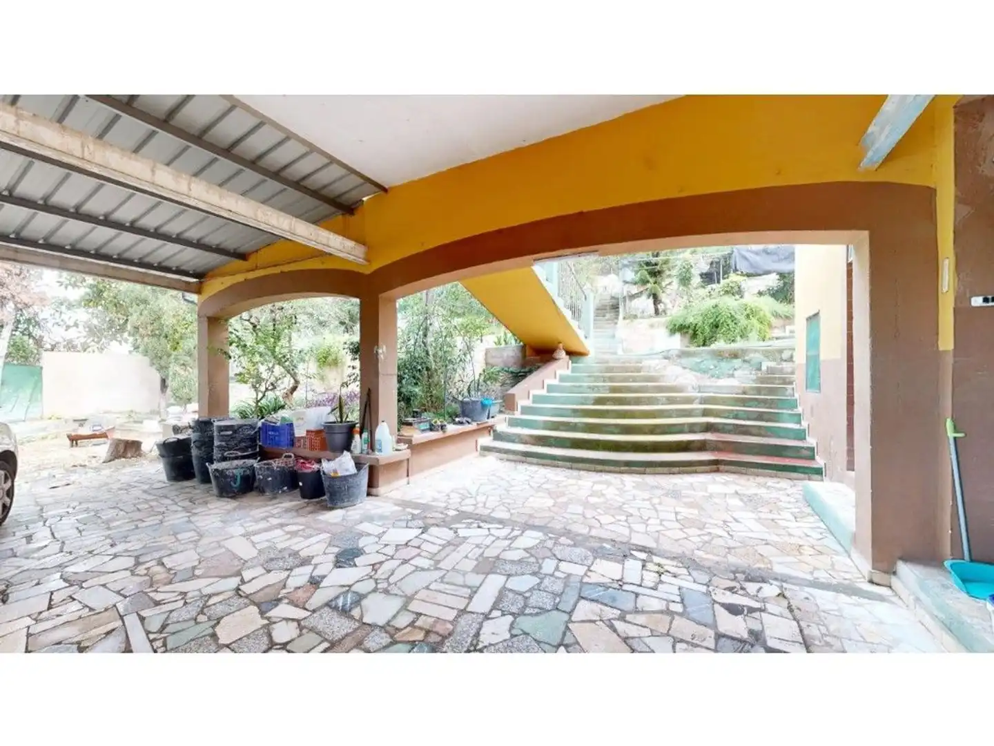 Terrassa de Casa o xalet en venda en Tavernes de la Valldigna amb Terrassa i Piscina