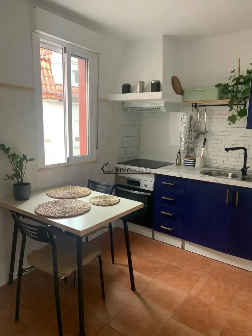 Cocina de Casa o chalet en venta en Marín con Calefacción y Terraza