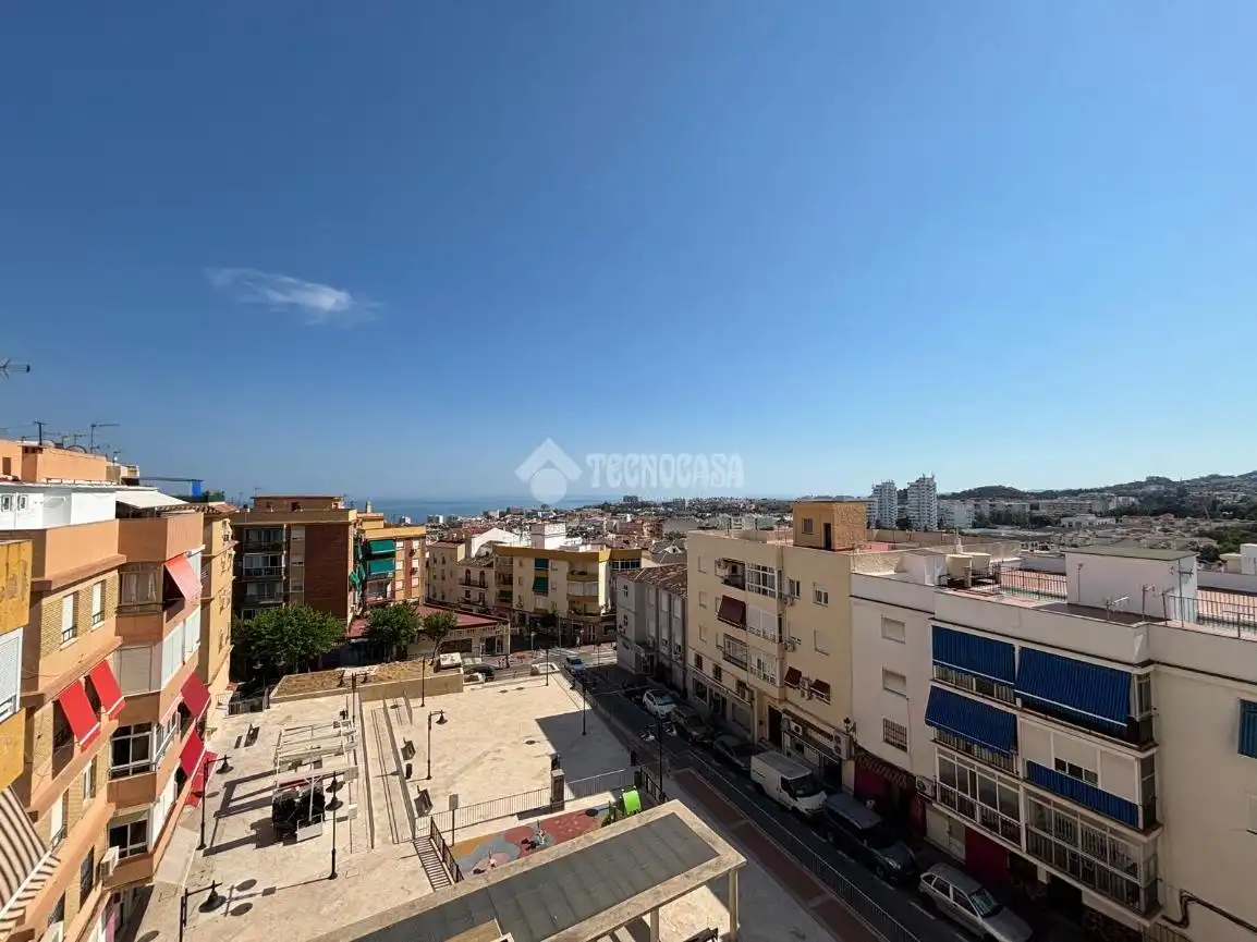 Vista exterior de Piso en venta en Benalmádena con Aire acondicionado y Terraza