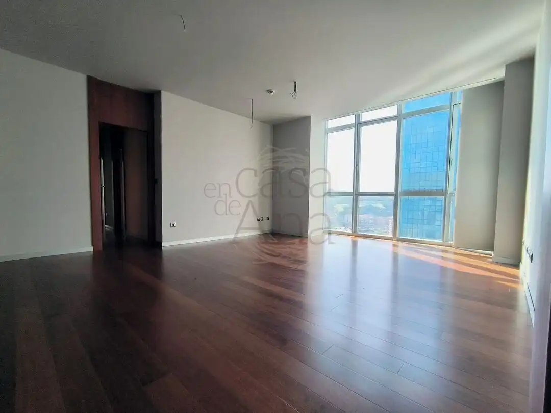 Sala de estar de Piso en venta en Bilbao  con Aire acondicionado, Calefacción y Trastero