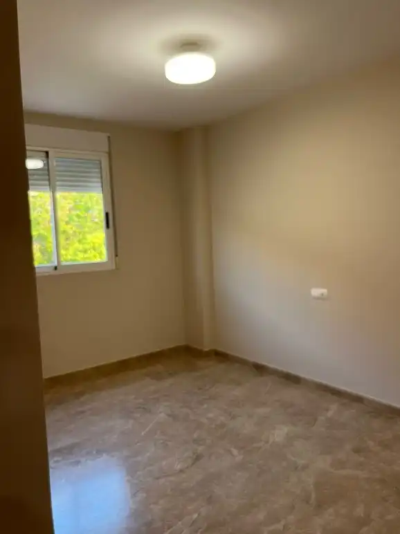 Schlafzimmer von Einfamilien-Reihenhaus zur Miete in Alcàsser mit Klimaanlage, Heizung und Terrasse