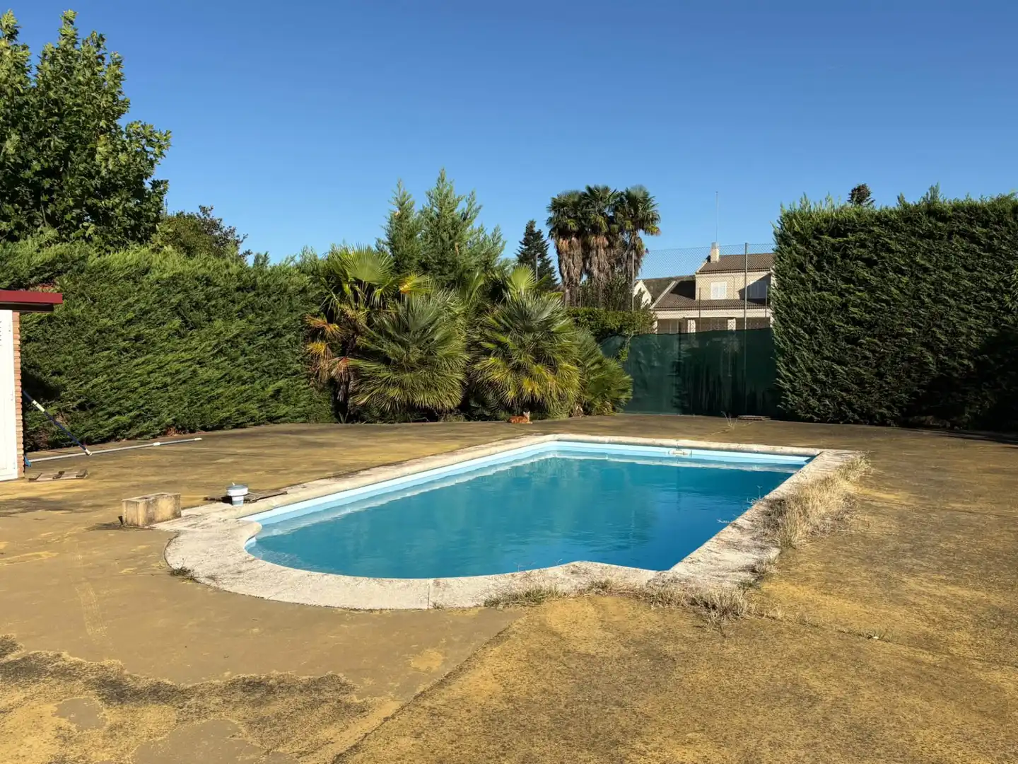 Piscina de Terreno en venta en Albelda de Iregua