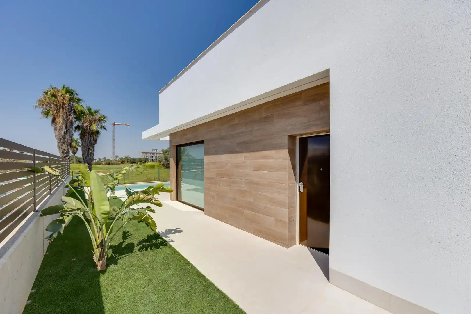 Vista exterior de Casa o xalet en venda en Los Alcázares amb Aire condicionat, Jardí privat i Terrassa