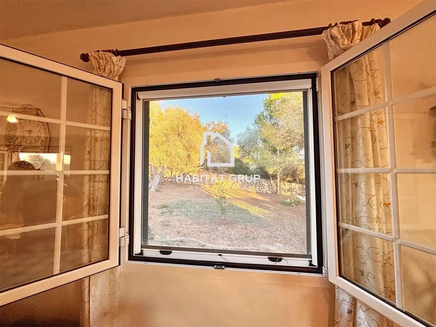 Vista exterior de Casa o xalet en venda en Alaior amb Jardí privat, Traster i Piscina
