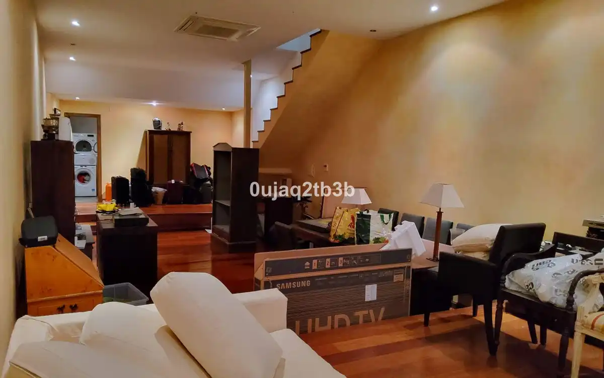 Living room of Detached homes for sale in Marbella  with Air Conditioner, Terrace and Internet