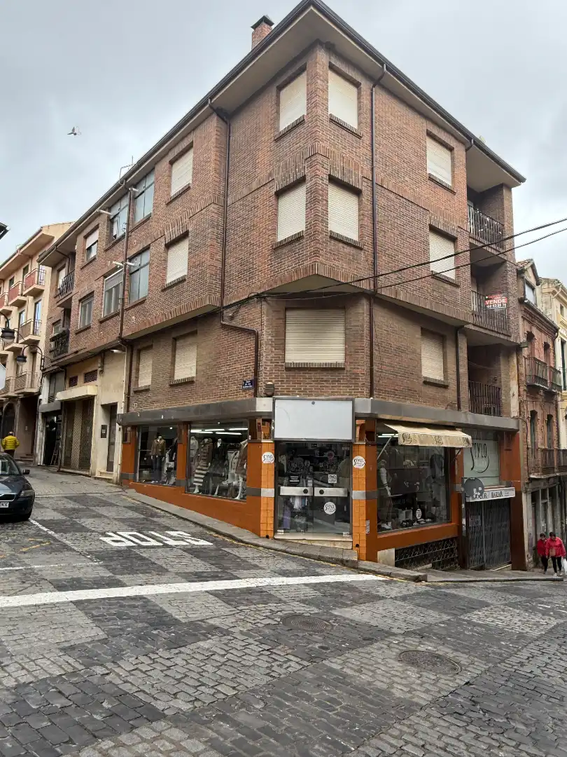 Piso en venta en Benavente