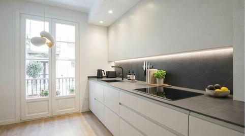 Foto 4 de Piso en venta en El Raval, Barcelona Capital