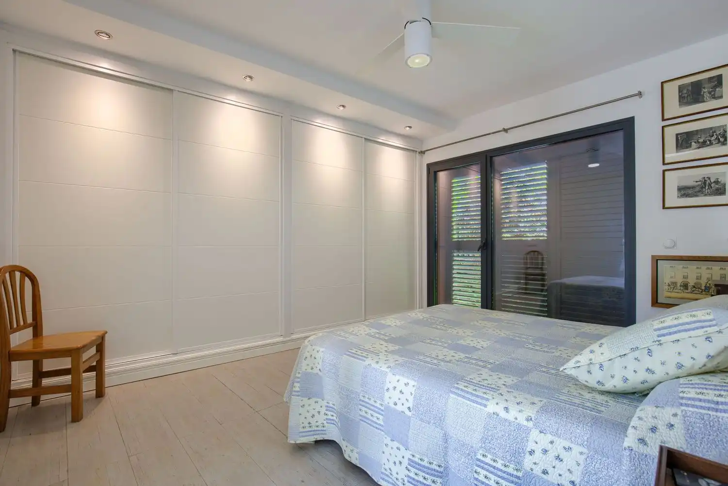 Bedroom of Country homes for sale in Jaraicejo  with Storage room and Community pool