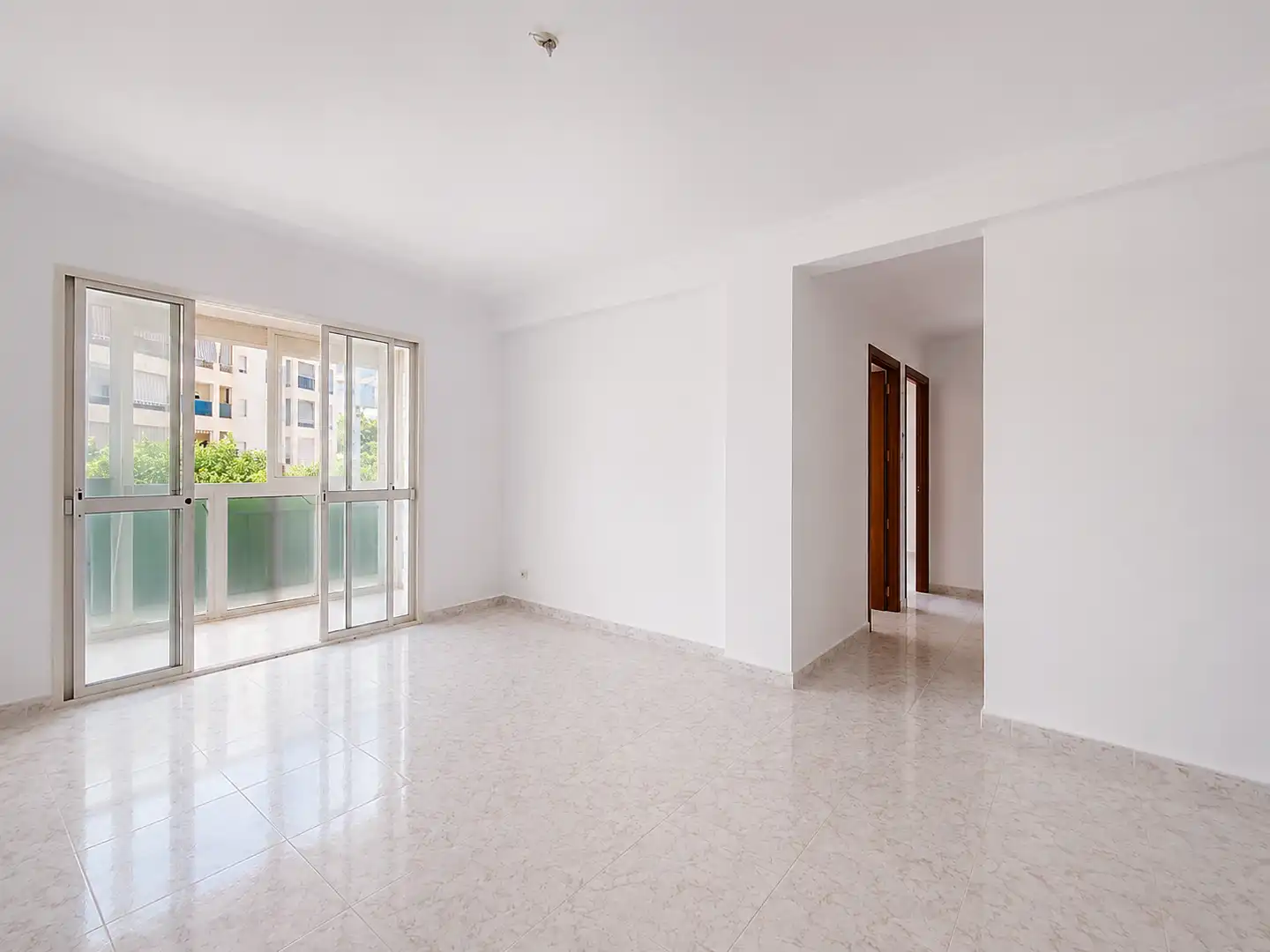 Wohnzimmer von Wohnungen zum Verkauf in Estepona mit Terrasse und Balkon