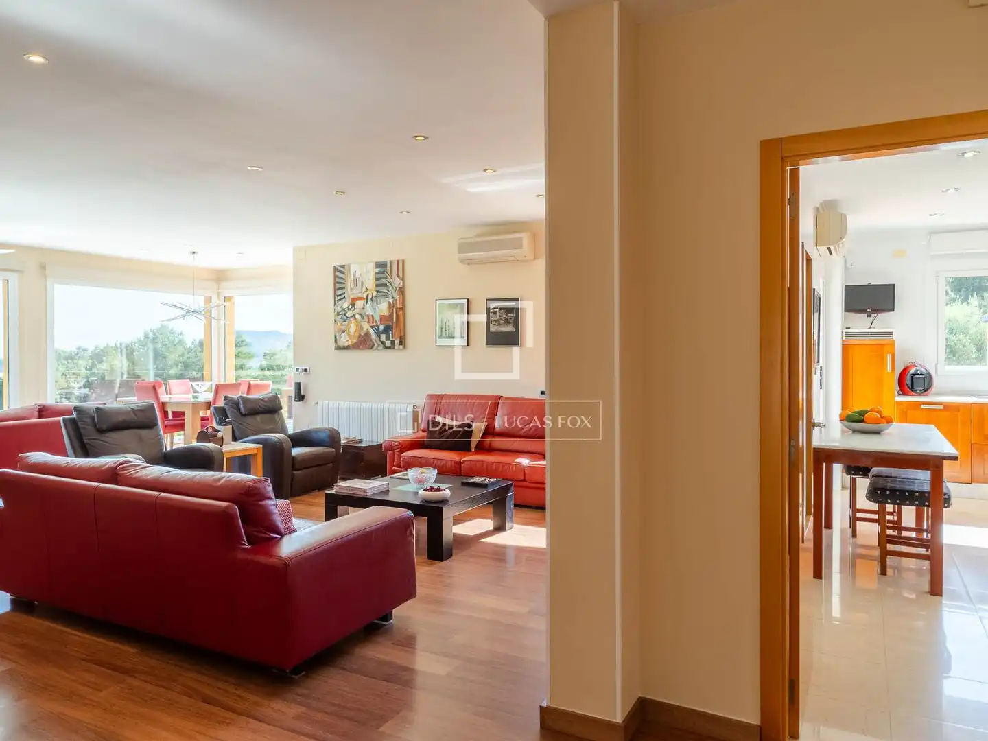 Living room of Houses for sale in Sagunto / Sagunt  with Air Conditioner, Heating and Private garden