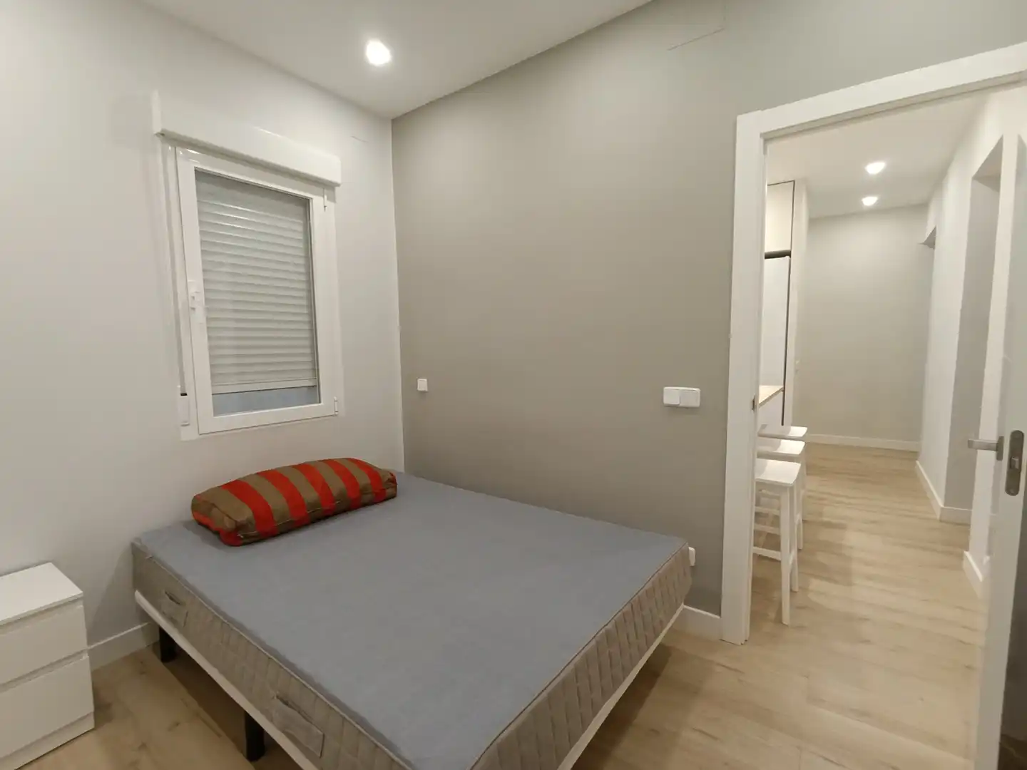 Habitación de Piso de alquiler en Madrid con Calefacción, Parquet y Amueblado