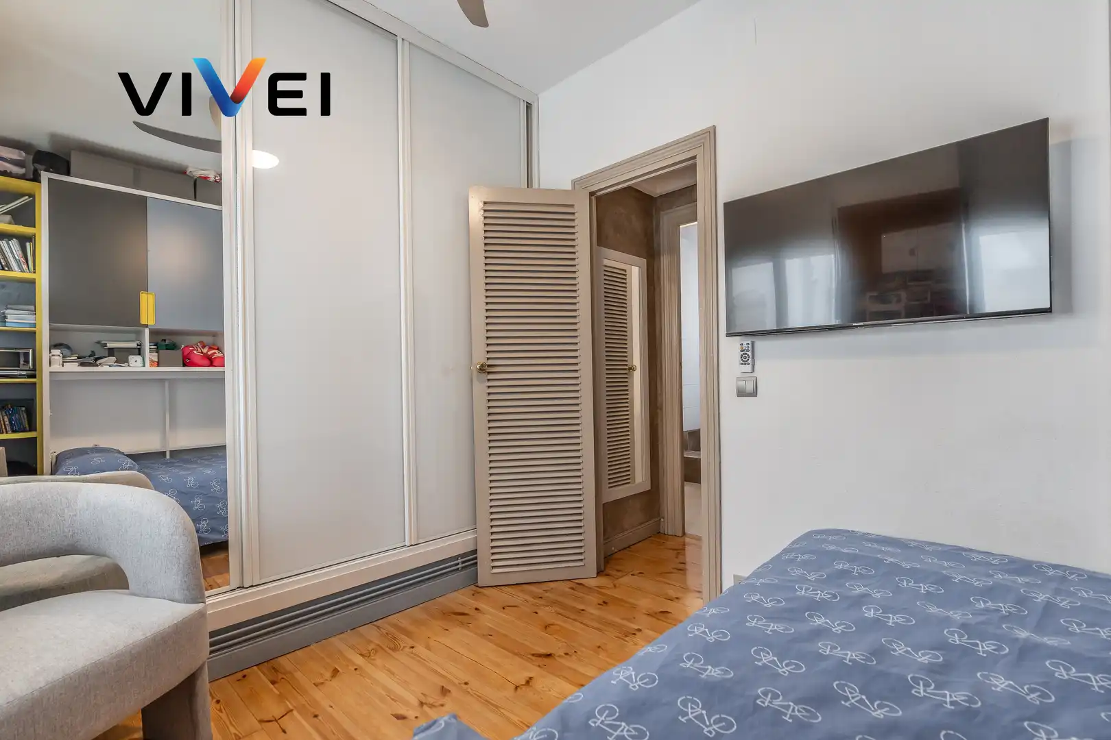Schlafzimmer von Dachboden zum Verkauf in Madrid mit Klimaanlage, Heizung und Terrasse