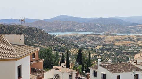 Foto 2 de Finca rústica en venta en Alcaucín, Málaga