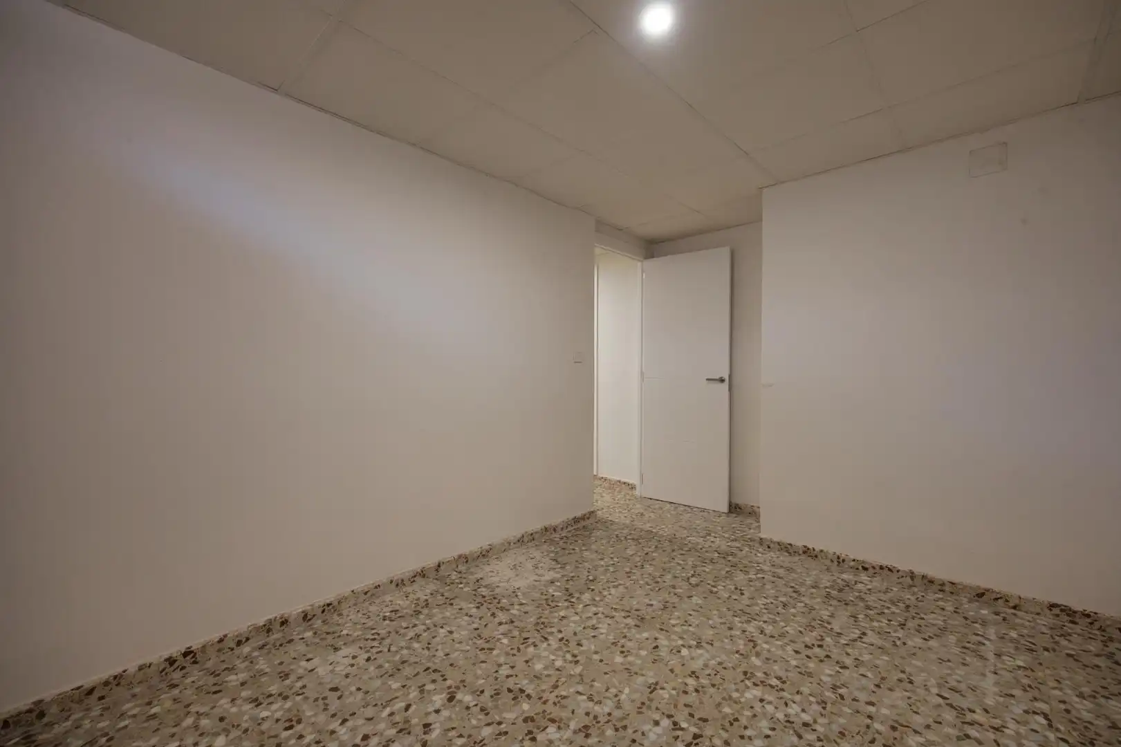 Haus oder Chalet zum Verkauf in Mutxamel mit Klimaanlage, Heizung und Privatgarten