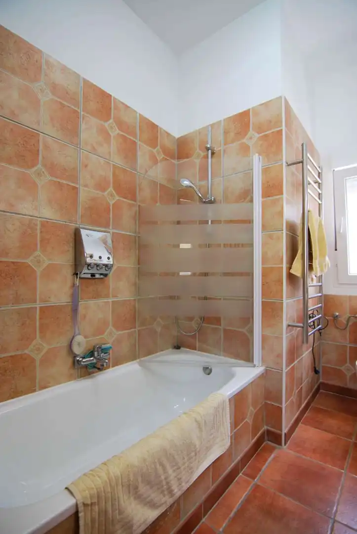Bathroom of Country homes for sale in Vélez de Benaudalla  with Terrace, Storage room and Swimming Pool