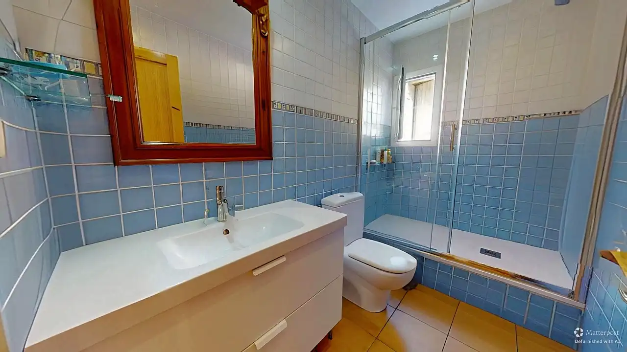Bany de Àtic en venda en Barcelona amb Aire condicionat i Terrassa