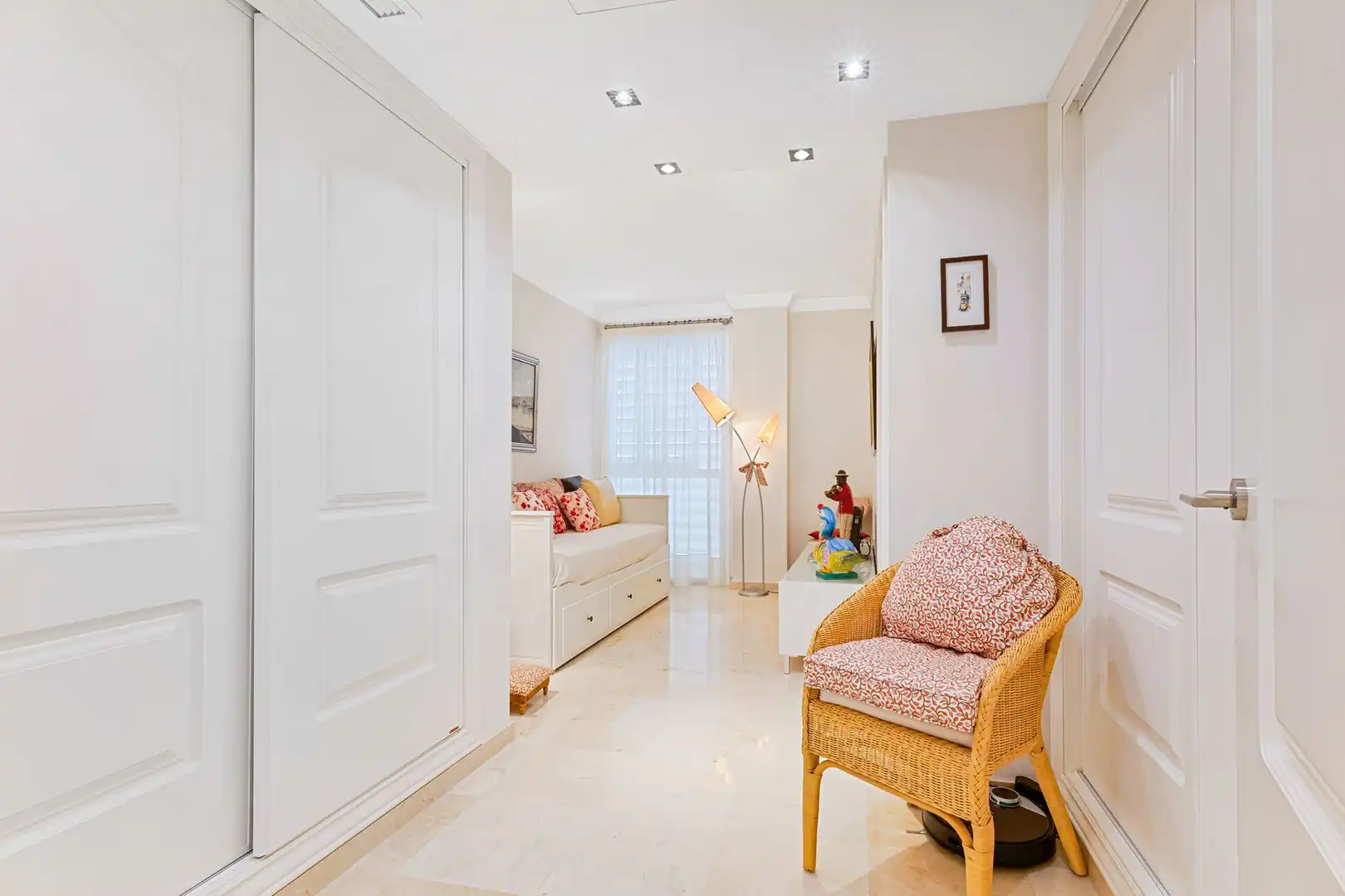 Flat for sale in Marbella  with Air Conditioner, Heating and Terrace