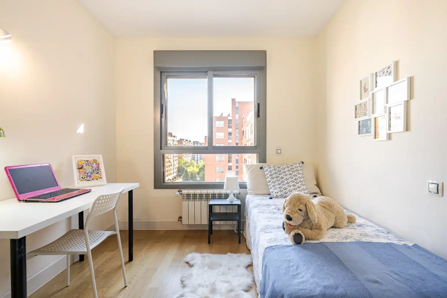 Habitación de Piso en venta en Madrid con Aire acondicionado, Calefacción y Jardín privado