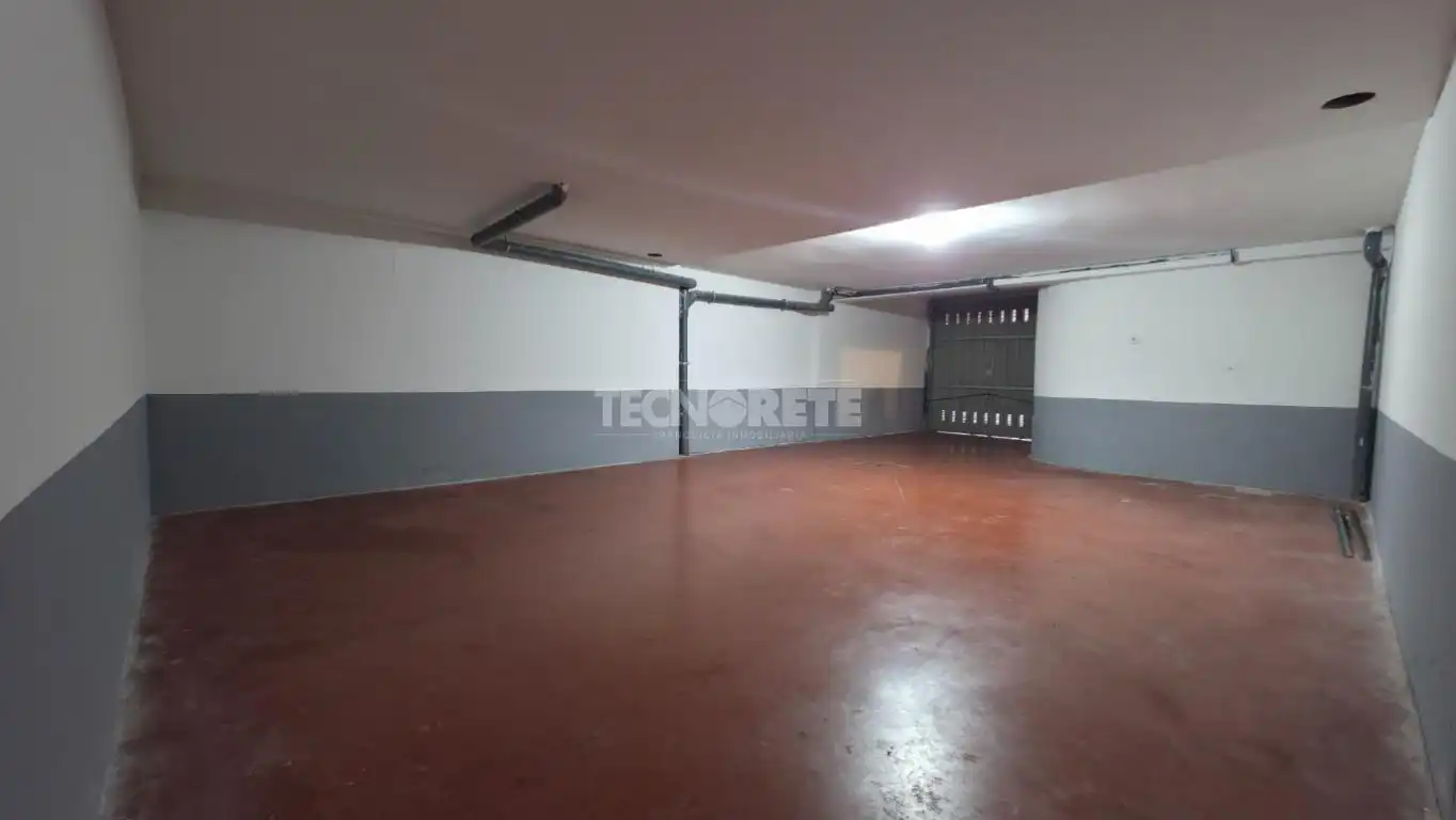 Casa adosada en venta en Guadalajara con Jardín privado, Parquet y Terraza
