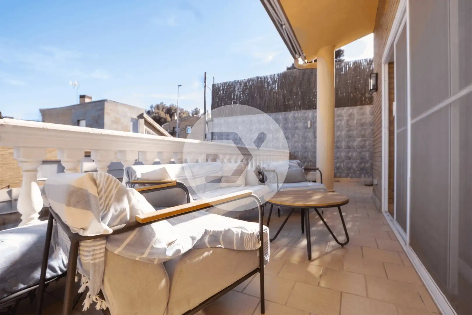 Terraza de Casa o chalet en venta en Sant Boi de Llobregat con Aire acondicionado, Calefacción y Jardín privado
