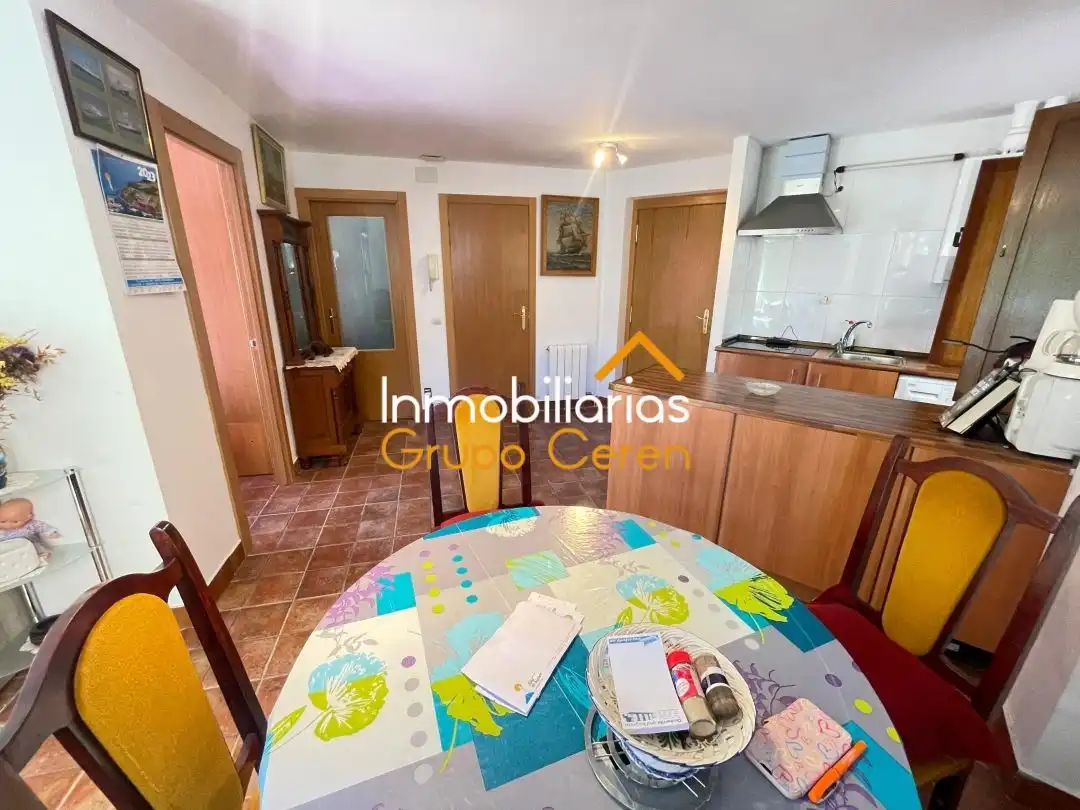 Piso en venta en Calle Obispo Fray Martín de Sarmiento, Ojacastro