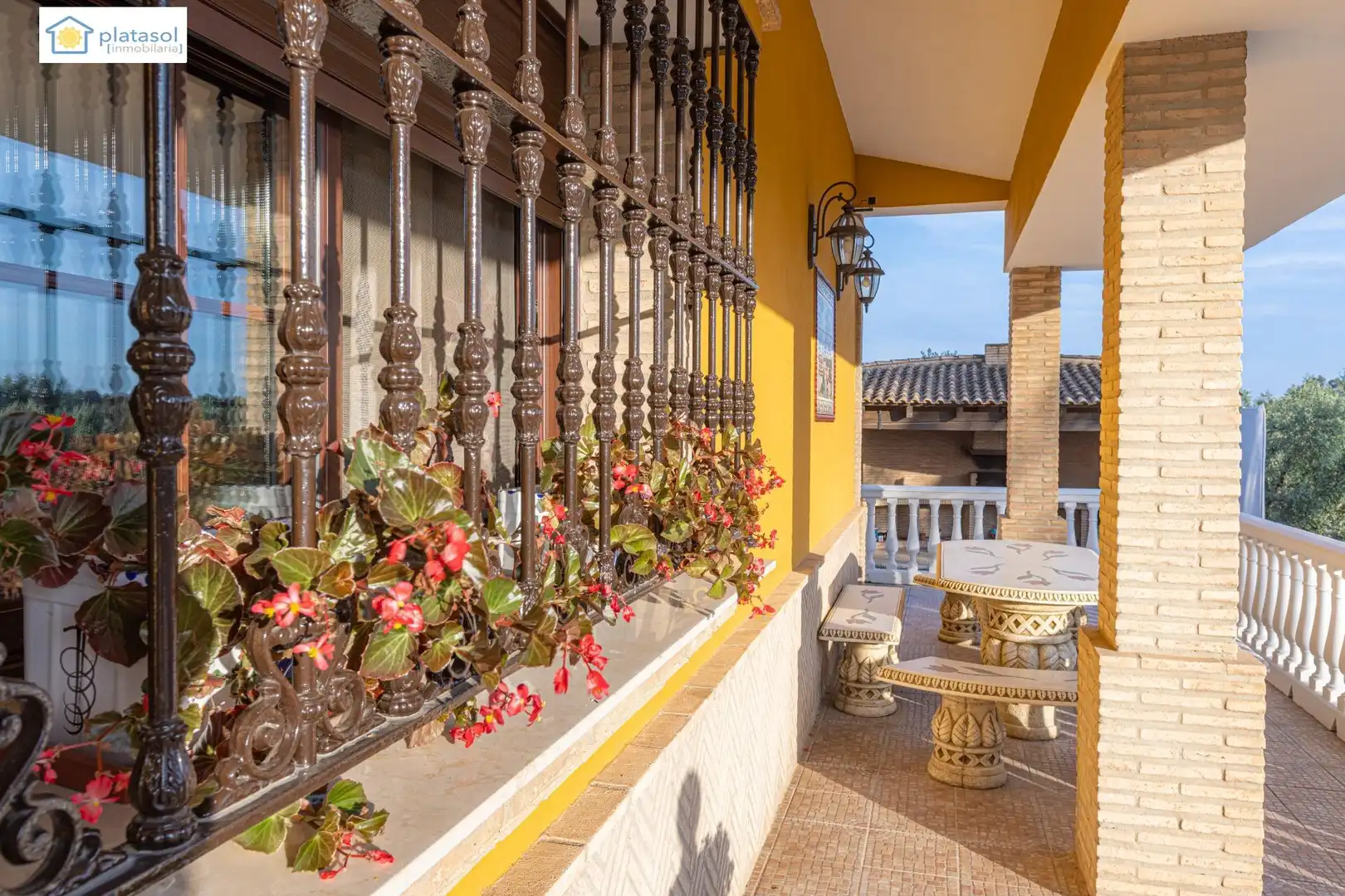 Terraza de Finca rústica en venta en Chucena con Aire acondicionado, Calefacción y Jardín privado