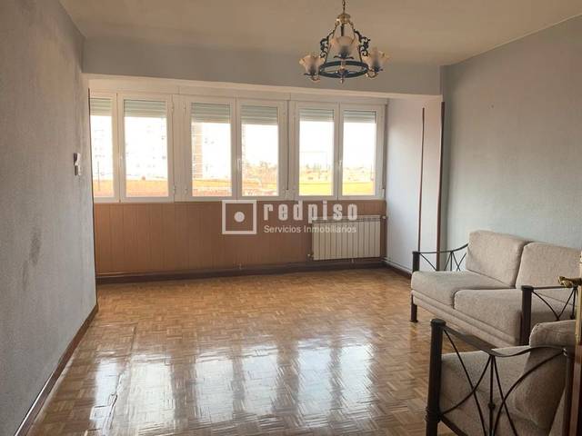 Piso en Venta en de Vulcano en Abrantes