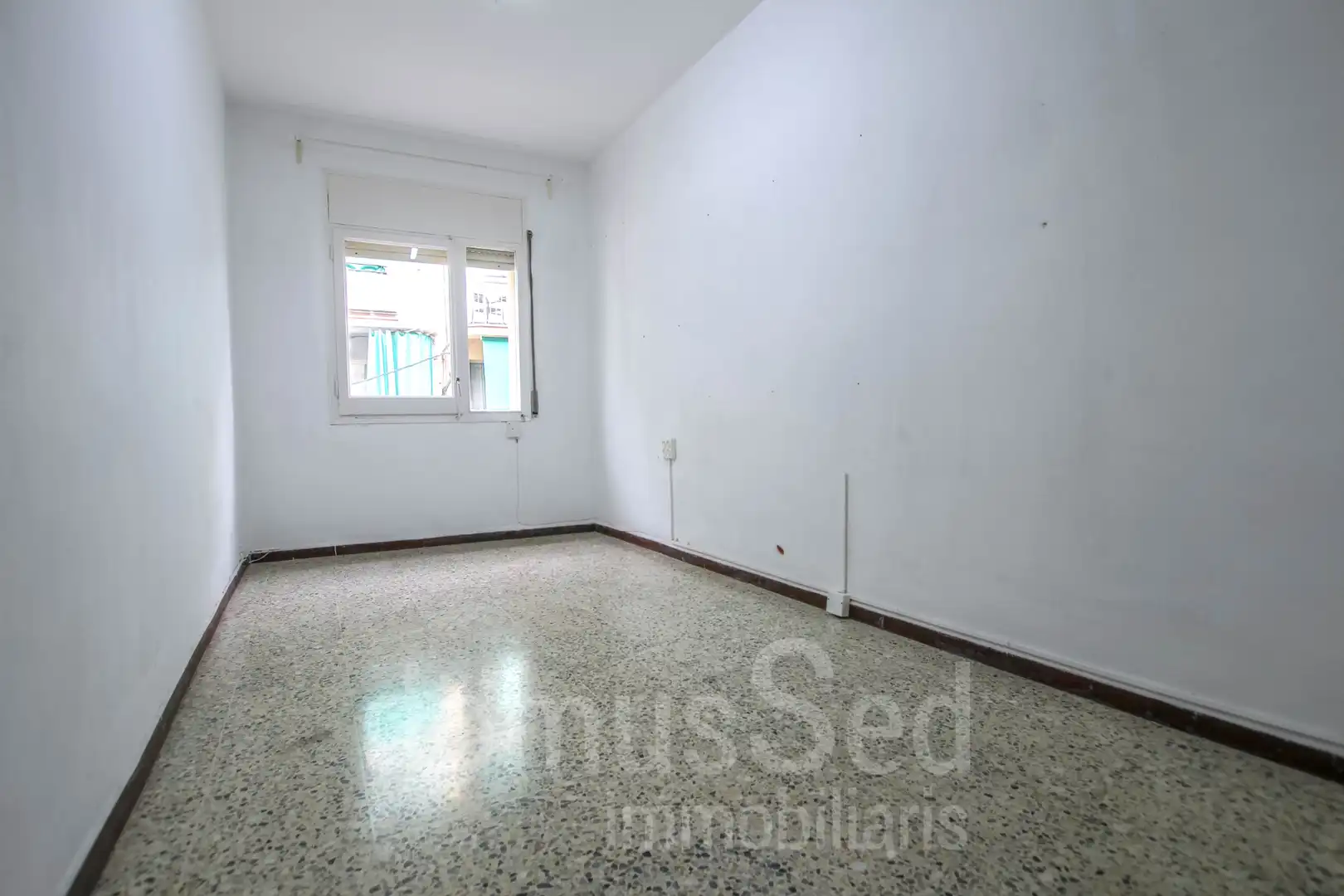 Habitación de Piso en venta en Premià de Mar con Terraza, Horno y Alarma
