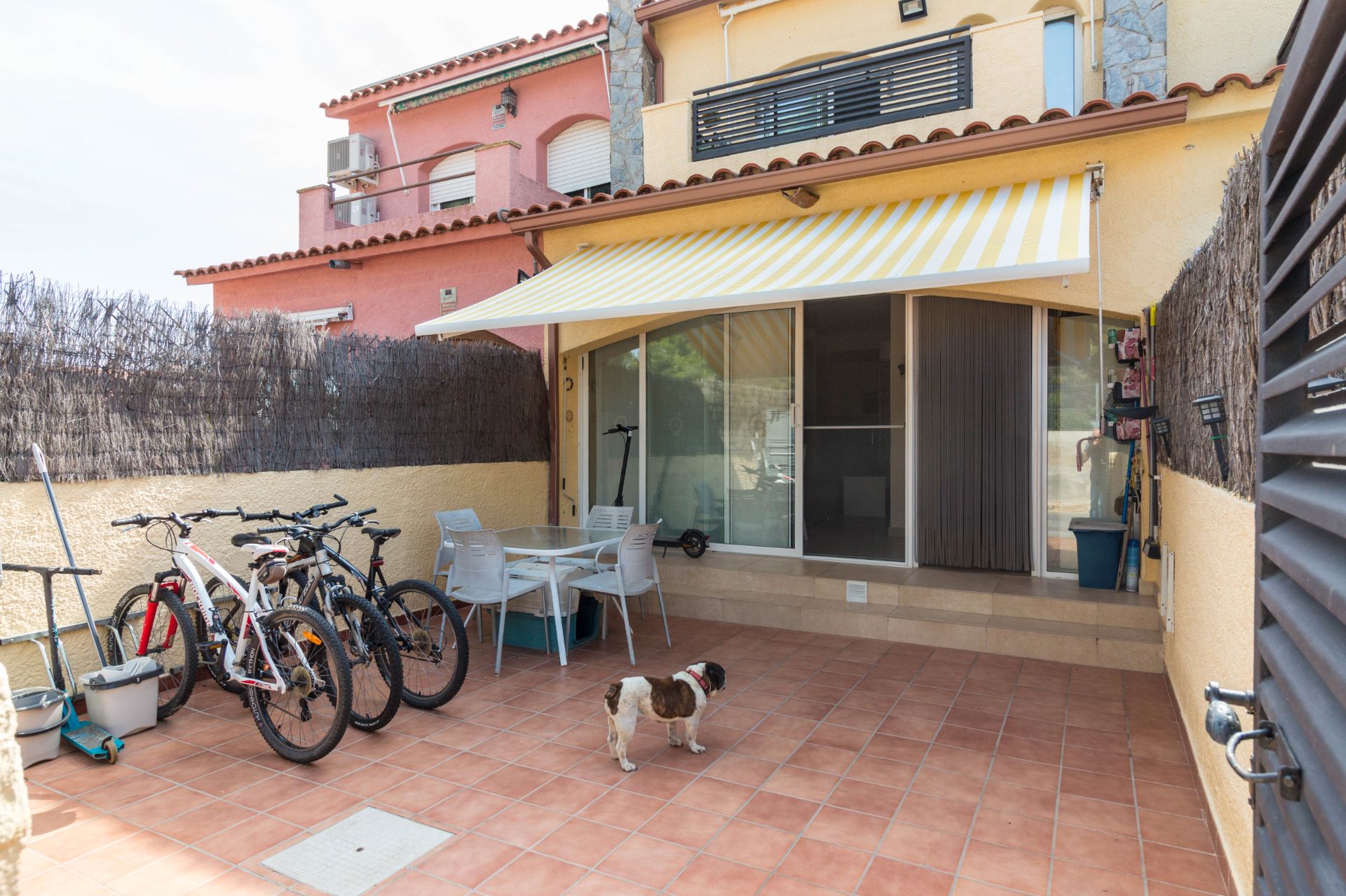 Terrassa de Casa adosada en venda en Mont-roig del Camp amb Aire condicionat, Jardí privat i Terrassa