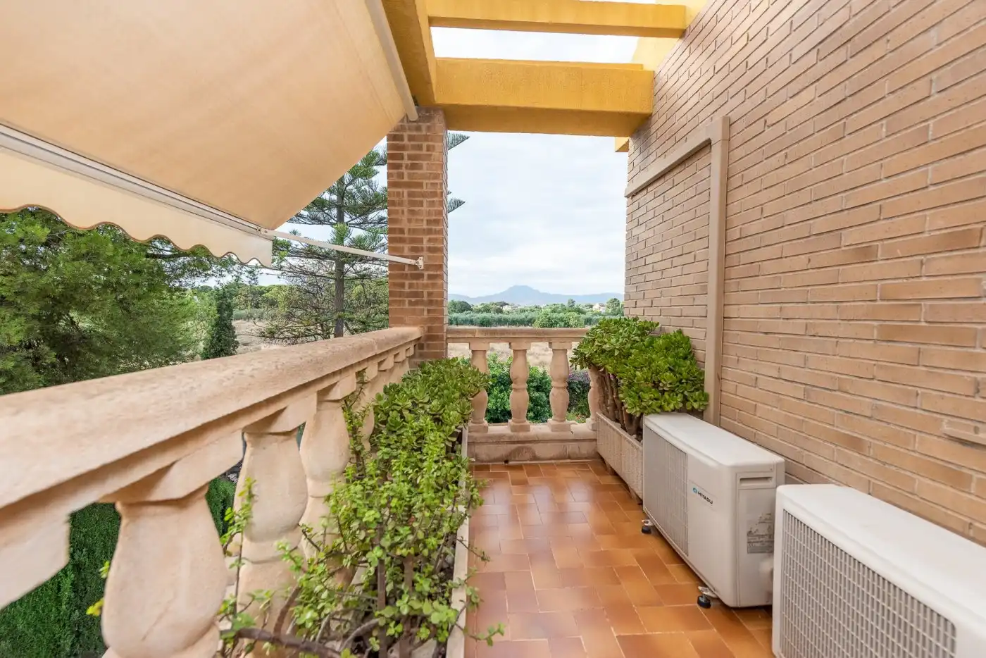 Terrace of Houses for sale in Petrer  with Air Conditioner, Heating and Private garden