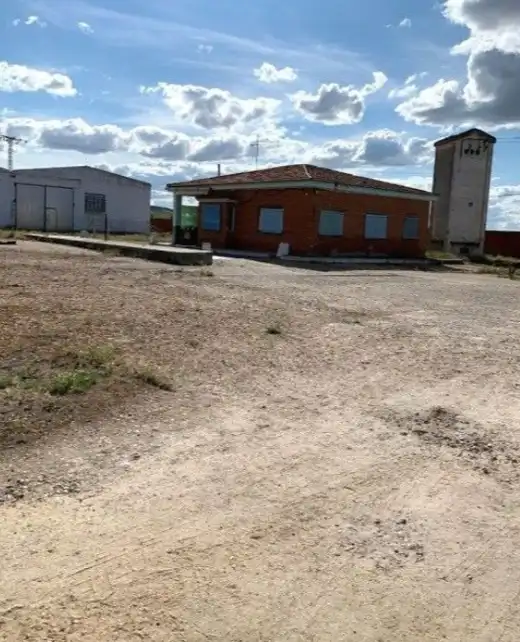 Industrial building for sale in Calle Medina, imagen 5