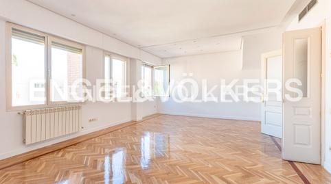 Foto 5 de Àtic de lloguer a Avenida Valdemarin, Valdemarín, Madrid