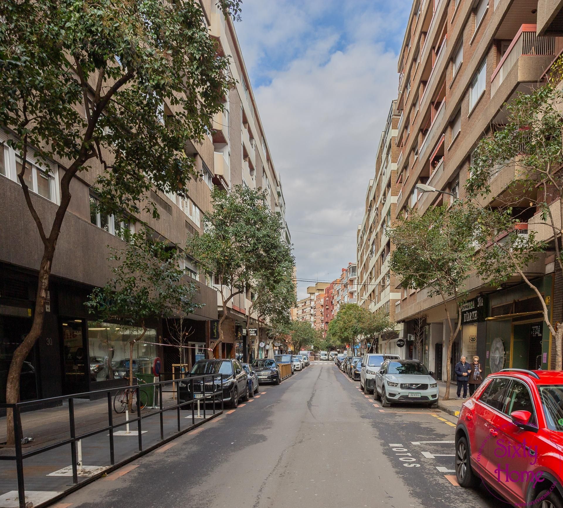 Vista exterior de Pis en venda en  Zaragoza Capital amb Balcó