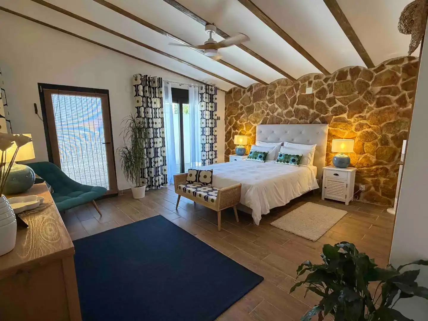 Dormitori de Finca rústica en venda en Traiguera amb Jardí privat, Piscina i Moblat