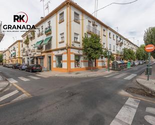 Exterior view of Flat for sale in  Granada Capital