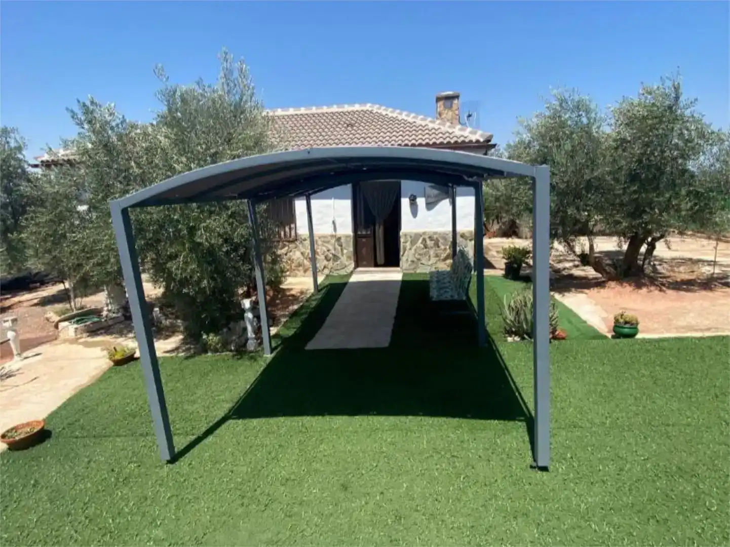Terrassa de Finca rústica en venda en Vilches amb Jardí privat, Piscina i Moblat