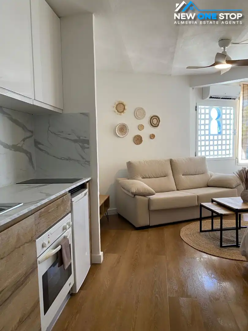 Sala de estar de Estudio en venta en Mojácar con Aire acondicionado, Calefacción y Amueblado