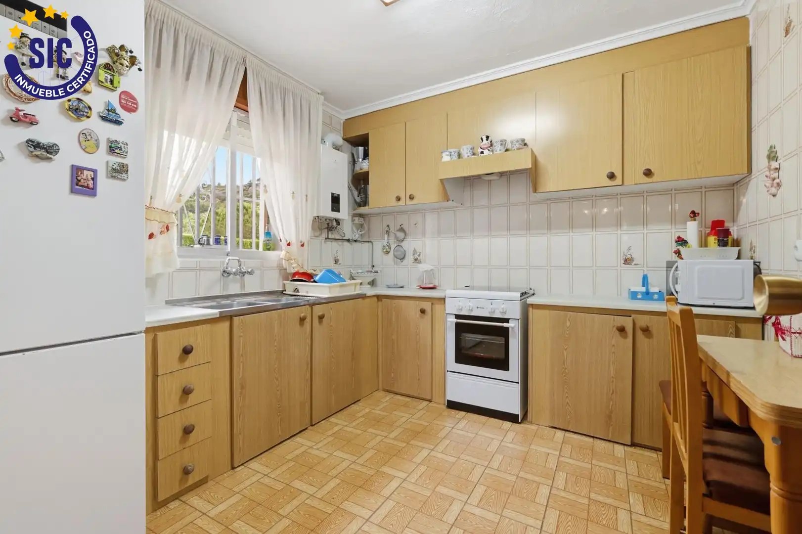 Cocina de Casa o chalet en venta en Montroi / Montroy con Jardín privado, Terraza y Piscina