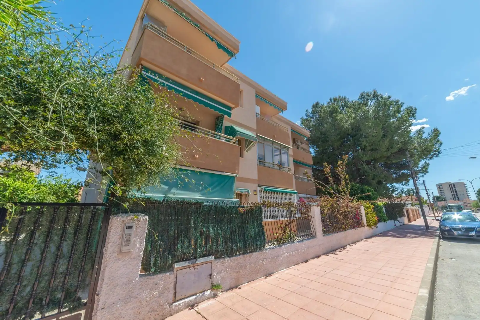 Vista exterior de Apartament en venda en San Javier amb Aire condicionat, Jardí privat i Terrassa