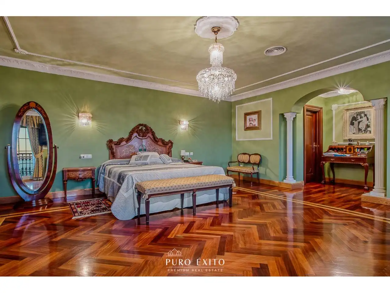 Dormitori de Casa o xalet en venda en Málaga amb Aire condicionat, Calefacció i Jardí privat