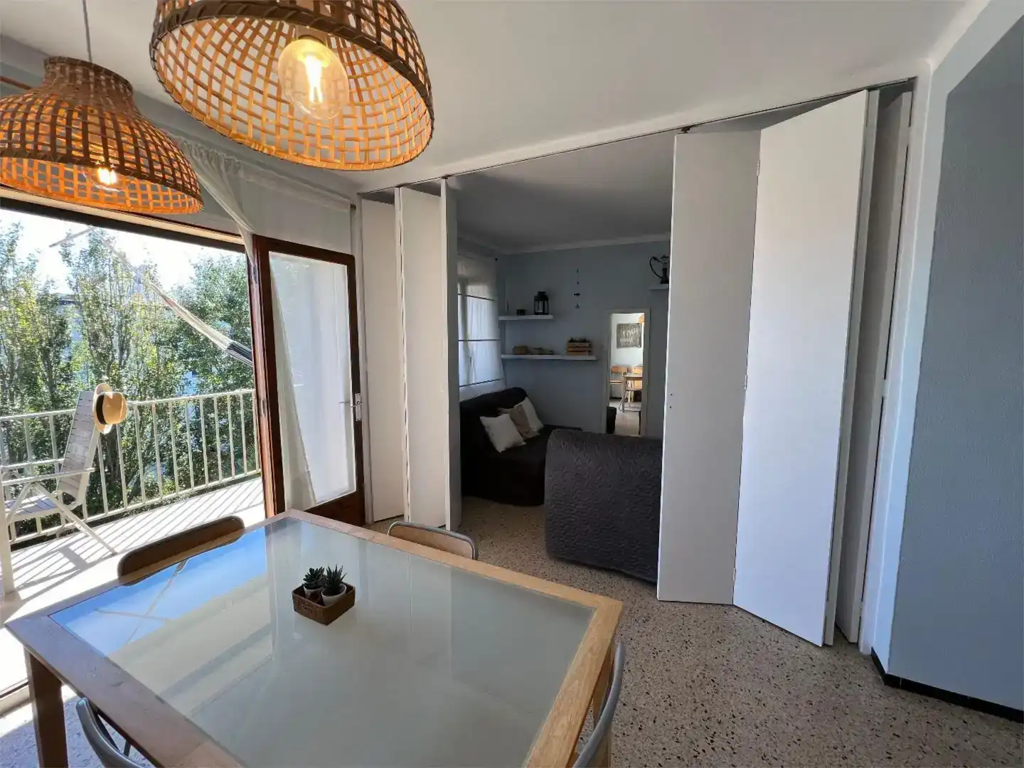 Living room of Flat for sale in L'Estartit  with Air Conditioner, Furnished and Balcony