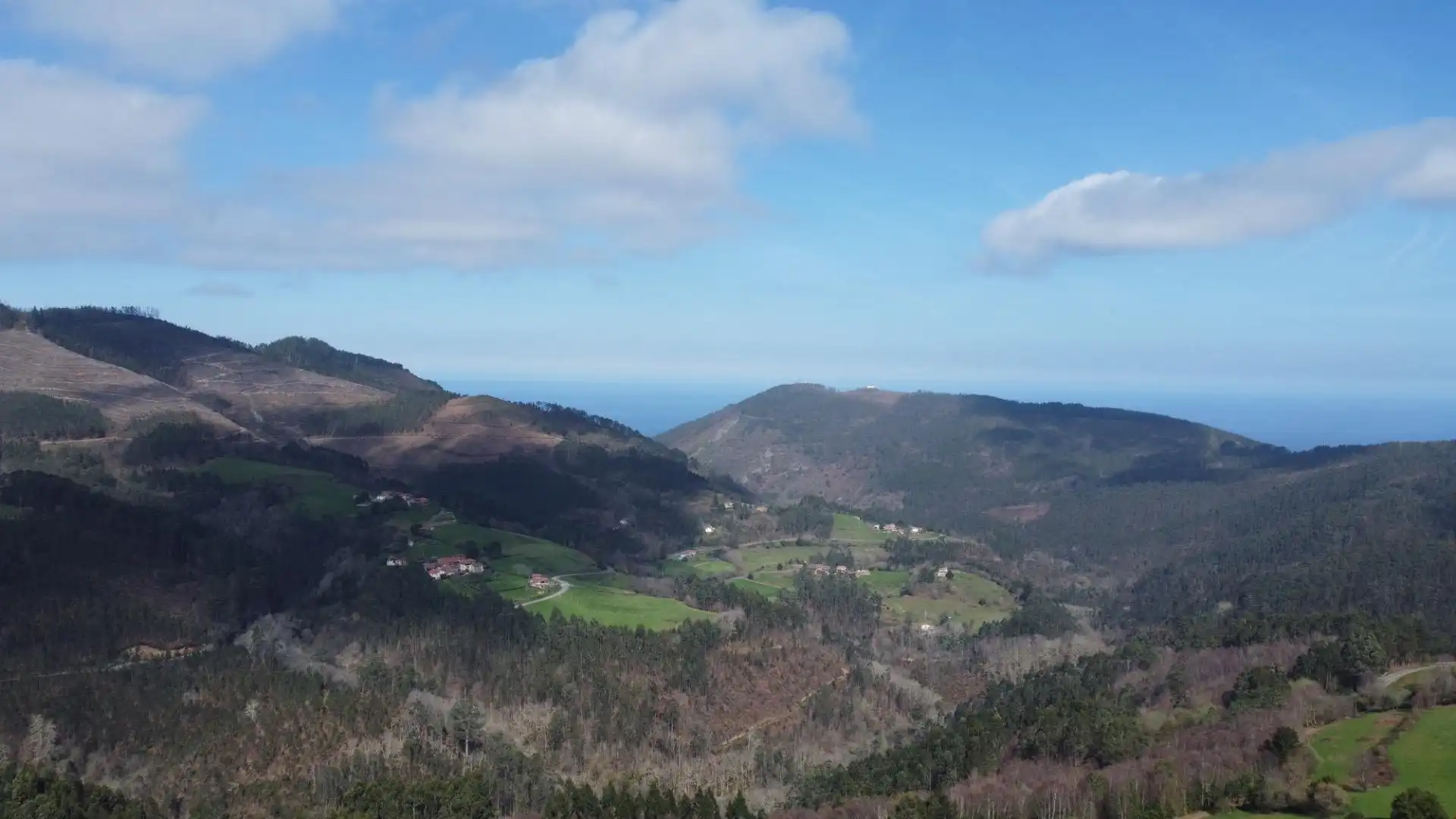Vista exterior de Casa o chalet en venta en Cudillero con Calefacción, Jardín privado y Terraza